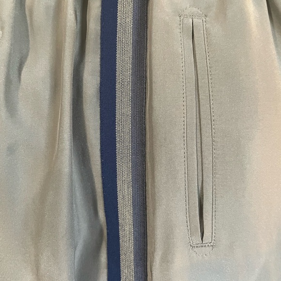ATM 100% silk gray joggers with blue stripes. Flat front elastic back and hem. - Picture 4 of 15
